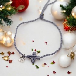 Diaxeirinis Βραχιόλι γούρι σταυρός σε χρώμα γκρι με πλέξη μακραμέ & γουράκι  "25"