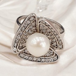 Δαχτυλίδι ασημένιο 925 με καρφωτά ζιργκόν με μαργαριτάρι Νούμερο 55/56