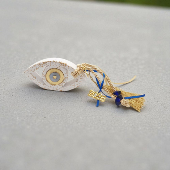 Διακοσμητικό γούρι 2026 μάτι κεραμικό  λευκό με νότες χρυσού