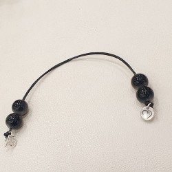 Μπεγλέρι γούρι 2026 με χάντρα μαύρη