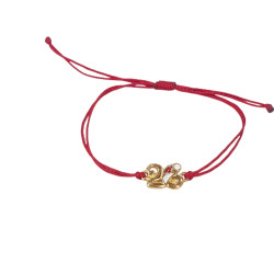 Βραχιόλι γούρι 2026 σε χρυσό χρώμα με κόκκινο σκουφάκι με κορδόνι σε  χρώμα μπορντό