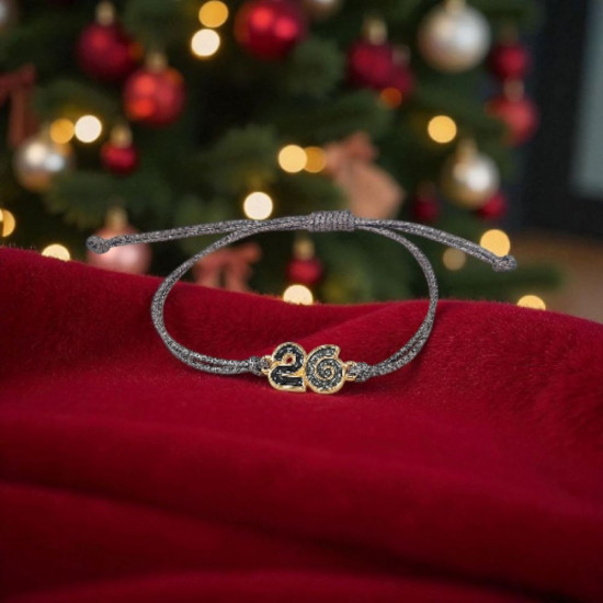 Βραχιόλι γούρι 2026 σε χρυσό χρώμα με glitter με κορδόνι σε  χρώμα γκρι μεταλιζέ