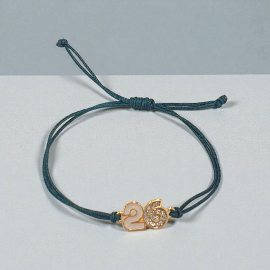 Βραχιόλι γούρι 2026 σε χρυσό χρώμα με glitter με κορδόνι σε χρώμα κυπαρίσσι 