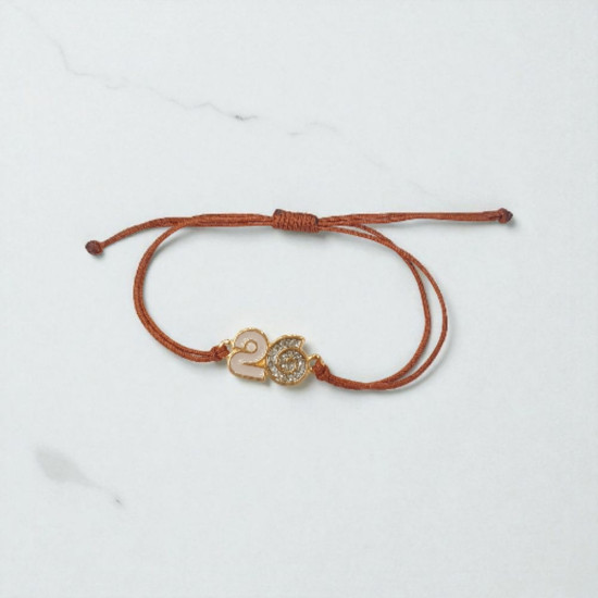 Βραχιόλι γούρι 2026 σε χρυσό χρώμα με glitter με κορδόνι σε χρώμα ταμπά