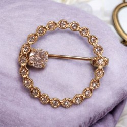 Γυναικεία Καρφίτσα Πέτου από ανοξείδωτο ατσάλι 316L σε χρυσό χρώμα με ζιργκόν