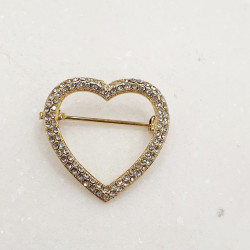 Καρφίτσα καρδιά σε χρυσό χρώμα από ατσάλι 316L με ζιργκόν 