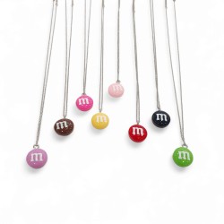 Κολιέ m&m σε διάφορα χρώματα και ατσάλινη αλυσίδα 