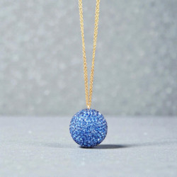 Κολιέ μακρύ μπάλα σε μπλε χρώμα και αλυσίδα σε χρυσό