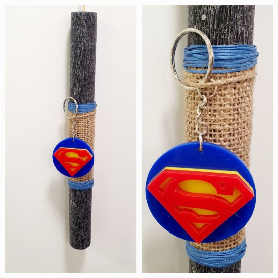 Λαμπάδα αρωματική με δώρο μπρελόκ Superman