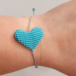Βραχιόλι μακραμέ Hearts σε χρώμα τιρκουάζ