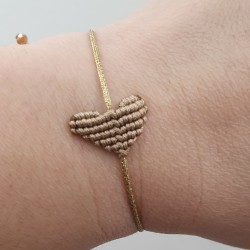 Βραχιόλι μακραμέ mini Hearts σε χρώμα χρυσό