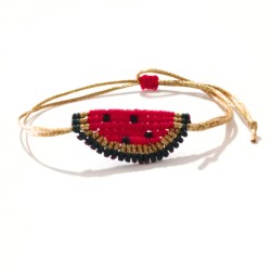 Βραχιόλι μακραμέ καρπούζι σε χρώμα κόκκινο με χρυσό κορδόνι
