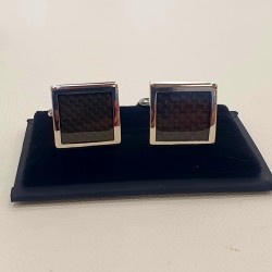 Μανικετόκουμπα κατασκευασμένα από ατσάλι 