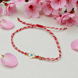 Βραχιόλι Μάρτης σταυρός λευκός με λευκό σμάλτο και ματάκι και αυξομείωση στο κούμπωμα 