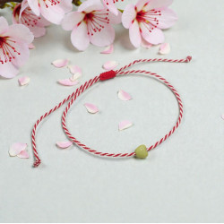 Βραχιόλι Μάρτης με καρδιά lime και αυξομείωση στο κούμπωμα 