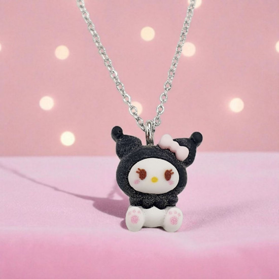 Κολιέ Kuromi με ατσάλινη αλυσίδα σε ασημένιο χρώμα