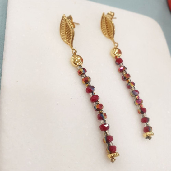 Σκουλαρίκια από ατσάλι 316L σε χρυσό χρώμα με φύλλο και κρύσταλλα μπορντό 