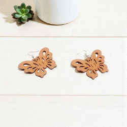 Σκουλαρίκια ξύλινα με πεταλούδες