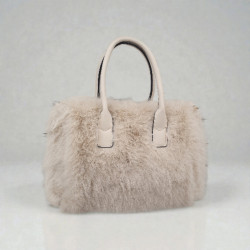 Τσάντα καρπού γούνα μπεζ με φερμουάρ