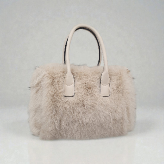 Τσάντα καρπού γούνα μπεζ με φερμουάρ