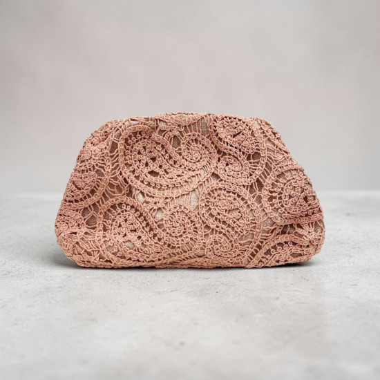 Τσάντα clutch με δαντέλα σε χρώμα ροζ και με αλυσίδα 