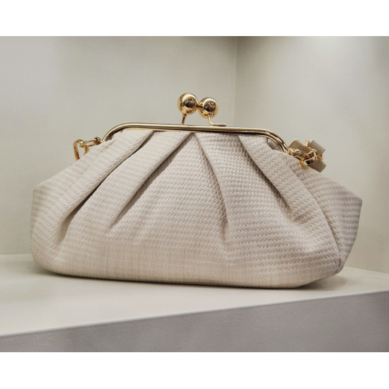 Τσάντα φάκελος clutch σε χρώμα  λευκό
