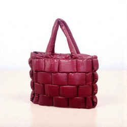 Τσάντα ώμου σε μπορντό χρώμα