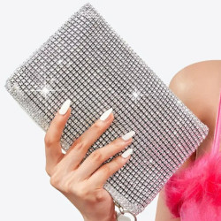 Γυναικείος φάκελος με στρας σε ασημένιο χρώμα