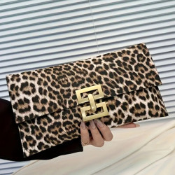 Φάκελος λεοπάρ με κούμπωμα