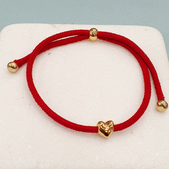 Βραχιόλι καρδιά ball δύο όψεων σε χρυσό χρώμα με κορδόνι σε χρώμα κόκκινο με αυξομείωση στο κούμπωμα 